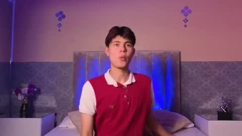 derek_sinn online show from 02/19/26, 08:16