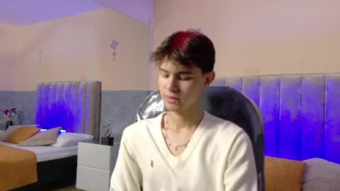 derek_sinn online show from 04/02/26, 07:33