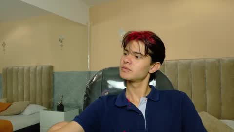derek_sinn online show from 06/02/26, 08:33