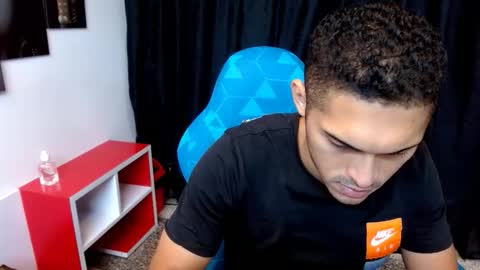 D E R E K online show from 12/21/25, 12:56