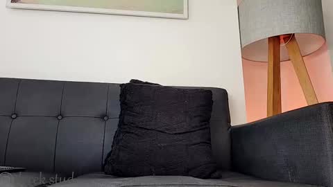 Derek independent model  online show from 03/09/25, 05:28