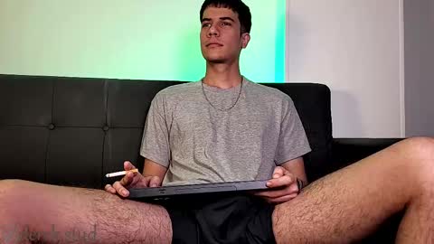 Derek independent model  online show from 12/16/25, 04:06