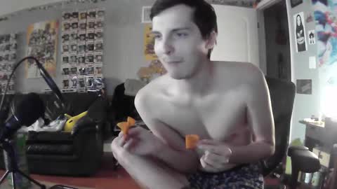 Snapshot of derekdings chatting on 01/13/25, 04:41 derekdings online show from 01/13/25, 04:41