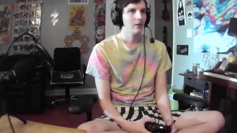 Snapshot of derekdings chatting on 02/28/25, 03:15 derekdings online show from 02/28/25, 03:15