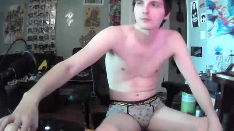 Snapshot of derekdings chatting on 02/28/25, 06:20 derekdings online show from 02/28/25, 06:20