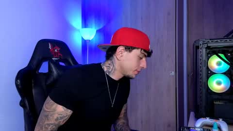 derekmuller11 online show from 05/23/26, 01:33