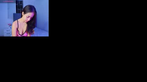 derly_cuervo703031 online show from 12/17/25, 07:20