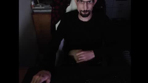 Snapshot of dermattes chatting on 11/01/25, 03:47 dermattes online show from 11/01/25, 03:47