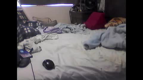 Snapshot of deroseblack chatting on 10/28/25, 03:04 deroseblack online show from 10/28/25, 03:04