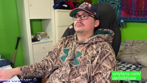 Snapshot of derrick_hose chatting on 01/09/25, 12:46 Derrick Hose online show from 01/09/25, 12:46