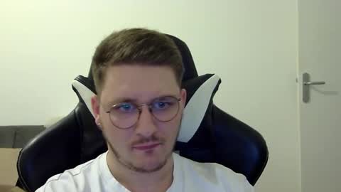 dervechi online show from 10/11/25, 02:04