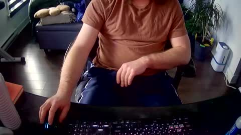 desdisdes online show from 04/04/26, 01:52