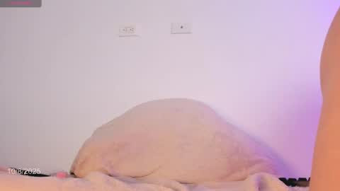 Snapshot of deseo_sex chatting on 10/09/25, 02:31 Tania ig tania rojas115 online show from 10/09/25, 02:31