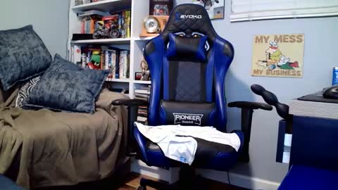 D K online show from 12/04/25, 02:21