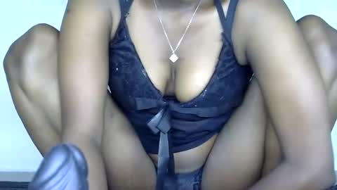 Snapshot of desi_darling chatting on 06/17/26, 04:19 kajal online show from 06/17/26, 04:19