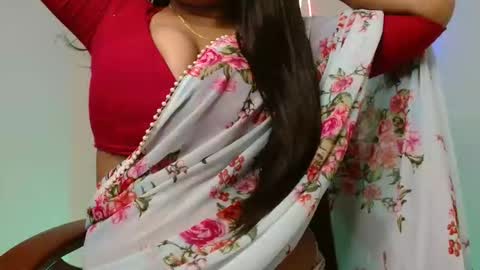 Snapshot of desi_girl_jebin chatting on 02/18/26, 12:01 Jebin online show from 02/18/26, 12:01