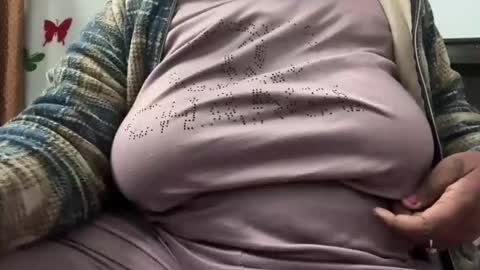 Snapshot of desi_punjabn chatting on 12/02/25, 03:23 simran online show from 12/02/25, 03:23