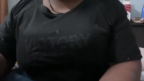 Snapshot of desi_punjabn chatting on 02/23/26, 03:04 simran online show from 02/23/26, 03:04