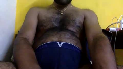 Snapshot of desi_suckable chatting on 01/26/25, 06:48 desisuckable online show from 01/26/25, 06:48