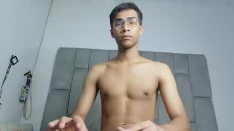 desire4duo online show from 02/09/26, 10:08