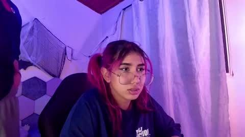 TORI AND MR. BEAR online show from 11/07/25, 12:43