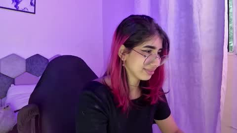 TORI AND MR. BEAR online show from 02/01/26, 06:06