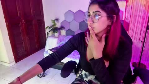 TORI AND MR. BEAR online show from 03/03/26, 07:09