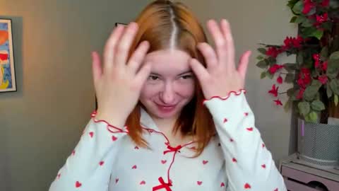 LAYLA online show from 02/27/26, 07:30