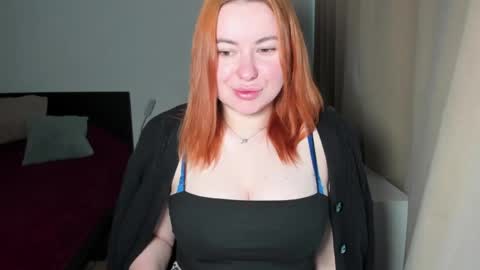 Snapshot of desirelayla chatting on 05/08/26, 07:03 LAYLA online show from 05/08/26, 07:03