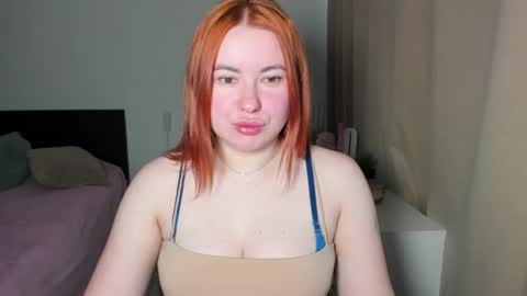 Snapshot of desirelayla chatting on 05/25/26, 06:30 LAYLA online show from 05/25/26, 06:30