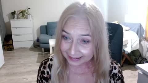 S O F I A online show from 01/26/25, 02:41