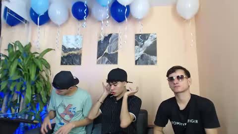 desiresofolympus_ online show from 03/18/26, 08:23