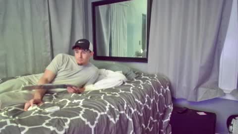 Snapshot of desiriabledesiri chatting on 02/08/25, 08:52 Ryley Rydes online show from 02/08/25, 08:52