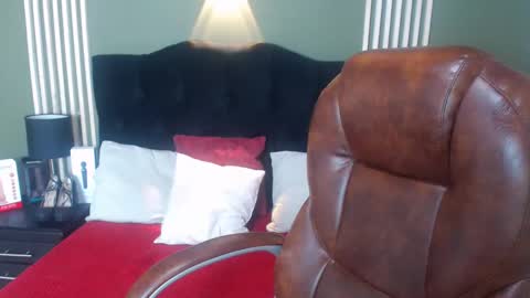 Snapshot of desiring__angel chatting on 01/07/25, 02:51 Desiring Angel online show from 01/07/25, 02:51