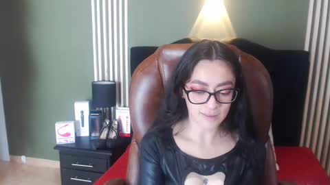 Snapshot of desiring__angel chatting on 01/08/25, 12:15 Desiring Angel online show from 01/08/25, 12:15