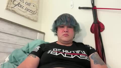 Dezmond online show from 11/22/25, 10:42