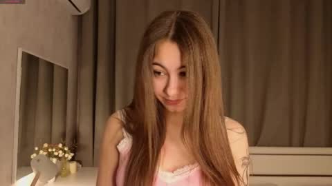 Snapshot of dessiemaletta chatting on 06/03/26, 06:13 Jane online show from 06/03/26, 06:13