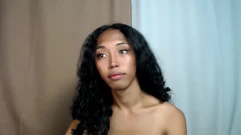Snapshot of destinedprincess_xx chatting on 05/25/26, 05:57 jenny online show from 05/25/26, 05:57