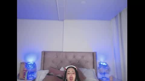 Snapshot of destinysweet21 chatting on 12/07/24, 12:02 destinysweet21 online show from 12/07/24, 12:02