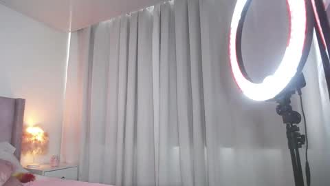 Snapshot of destinysweet21 chatting on 01/19/25, 05:28 destinysweet21 online show from 01/19/25, 05:28