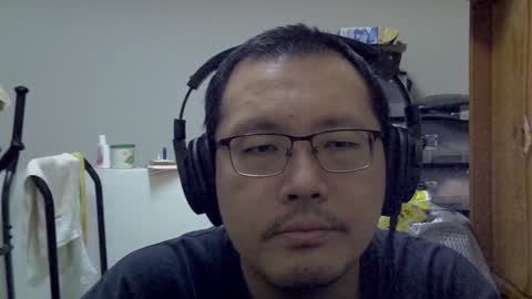 Snapshot of destroy1984 chatting on 12/22/24, 06:28 Destroy November 1984 online show from 12/22/24, 06:28