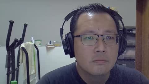 Snapshot of destroy1984 chatting on 10/18/25, 02:03 Destroy November 1984 online show from 10/18/25, 02:03