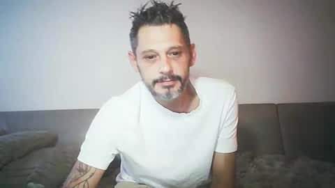 deuxamoureuxhot online show from 04/06/26, 06:42