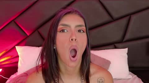 DEUX online show from 04/11/26, 04:17