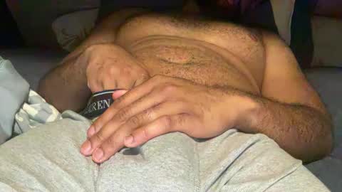 Snapshot of dev10311992 chatting on 11/15/25, 06:33 d online show from 11/15/25, 06:33