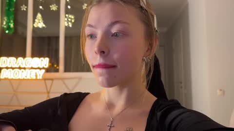 Snapshot of deva_alice chatting on 12/09/24, 04:58 Id be happy to have a steamy stream girl online show from 12/09/24, 04:58