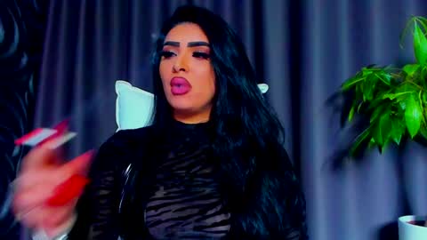 Snapshot of devashaqueen chatting on 02/01/25, 11:06 Devasha online show from 02/01/25, 11:06