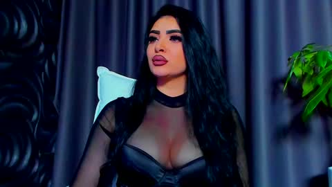 Snapshot of devashaqueen chatting on 02/12/25, 01:59 Devasha online show from 02/12/25, 01:59