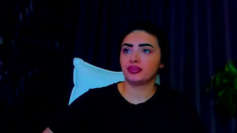 Snapshot of devashaqueen chatting on 03/04/25, 12:22 Devasha online show from 03/04/25, 12:22