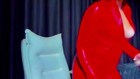 Snapshot of devashaqueen chatting on 09/12/25, 08:47 Devasha online show from 09/12/25, 08:47